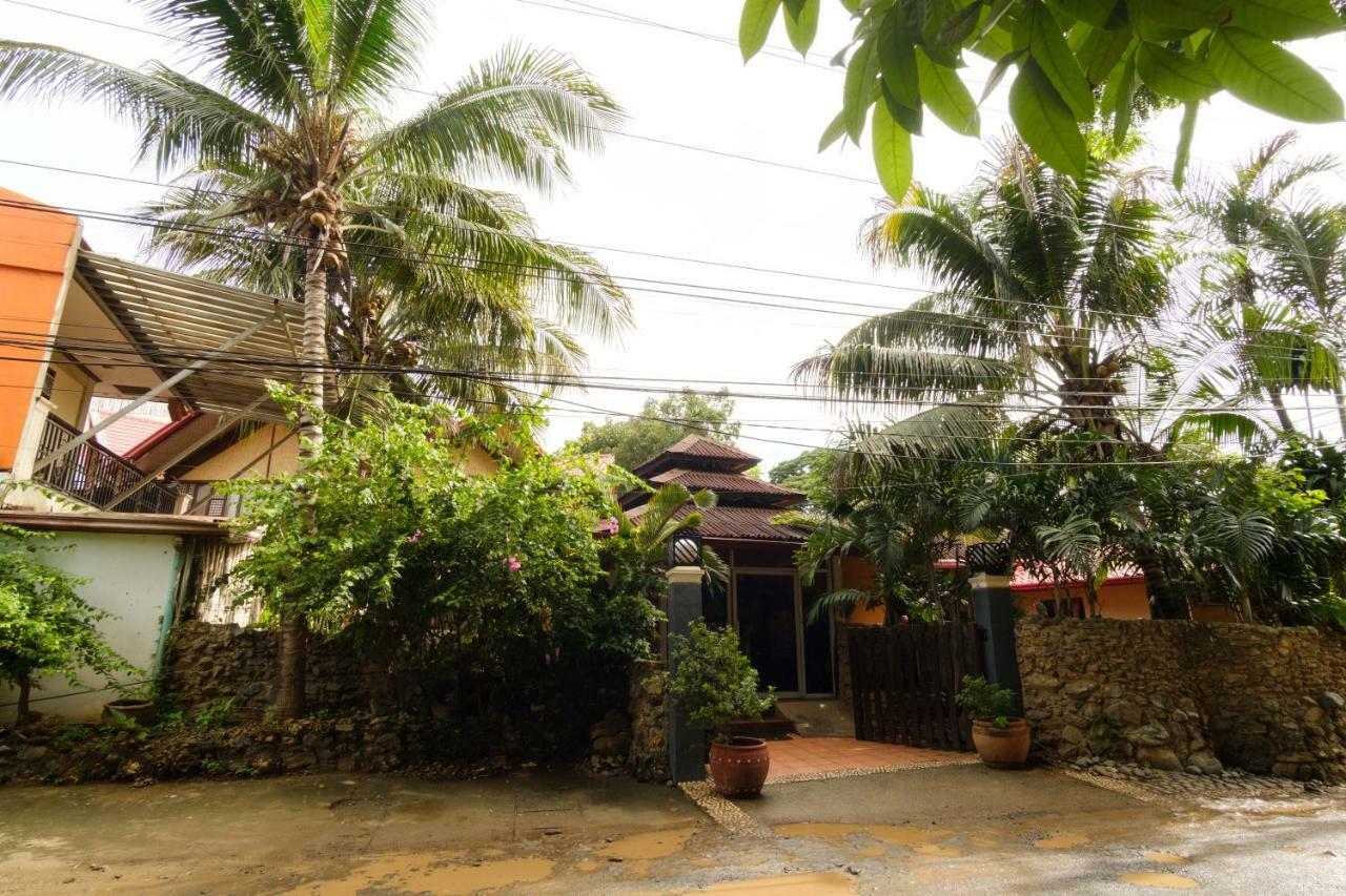 OYO 621 De Loro Inn Puerto Princesa Buitenkant foto